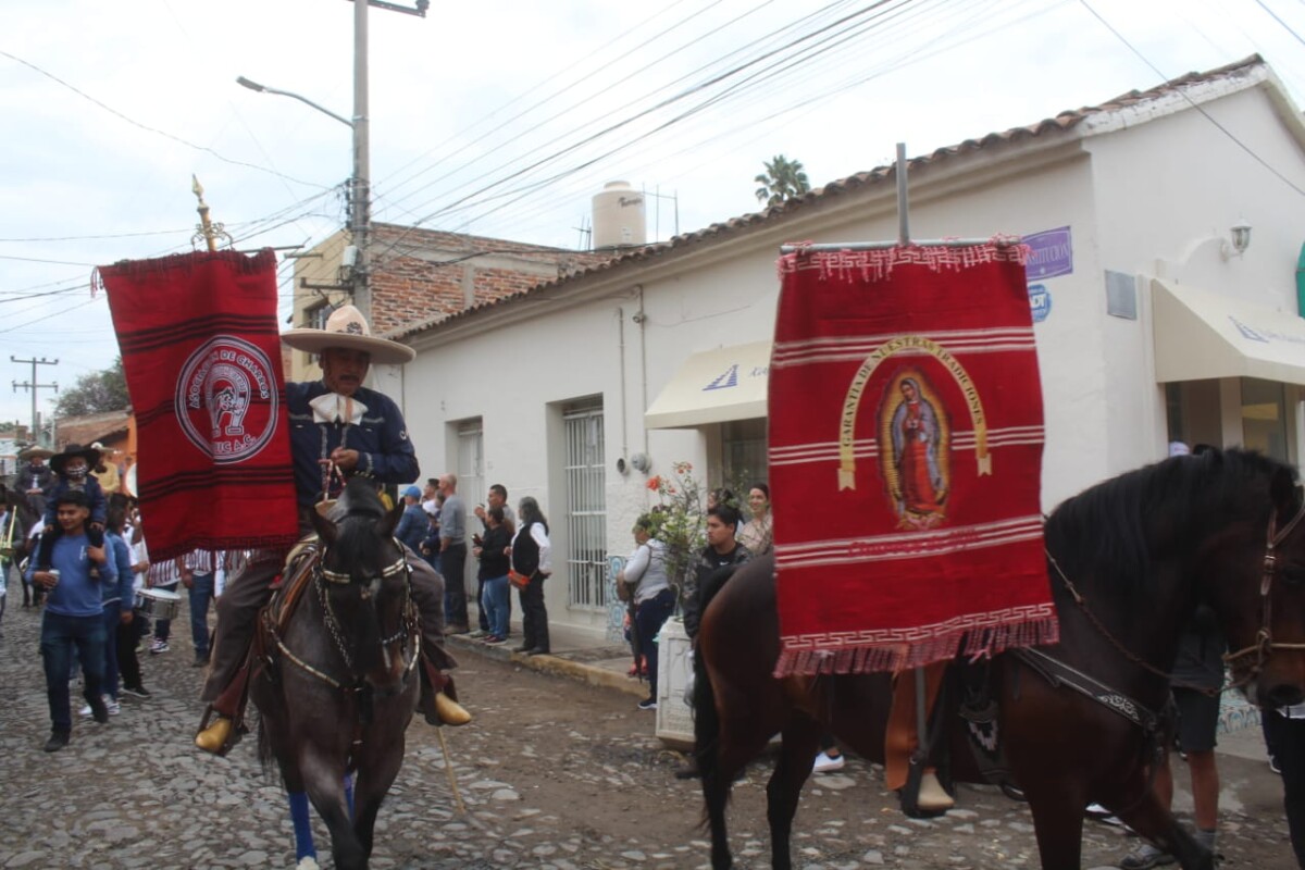 La Asociación de Charros de Ajijic, también participó. Foto: Sofía Medeles.
