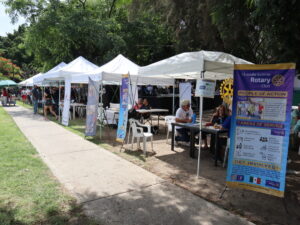 Asociaciones que participaron en Expo Ajijic. Foto: Sofía Medeles.