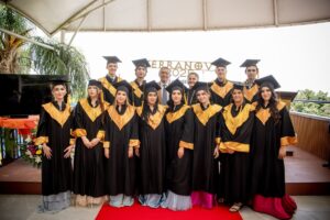 Graduados de Bachillerato de la generación 2022 – 2025. Foto: Luilli Varón.