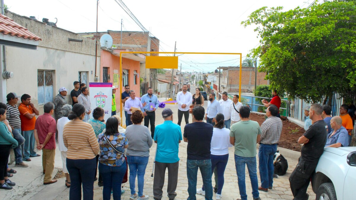 Inauguración de la obra con presencia de autoridades de Jocotepec. Foto: Cortesía. 