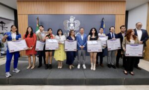 Ganadores del premio de la juventud 2025. Foto: Cortesía.