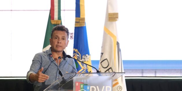 Pablo Lemus presentó obras y proyectos que beneficiaran a Puerto Vallarta y el Área Metropolitana de Guadalajara