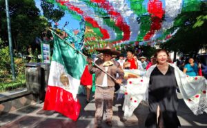 Asociación de Charros participando durante el festival Usos y Costumbres del Rebozo. Foto: Patrick O’Heffernan.