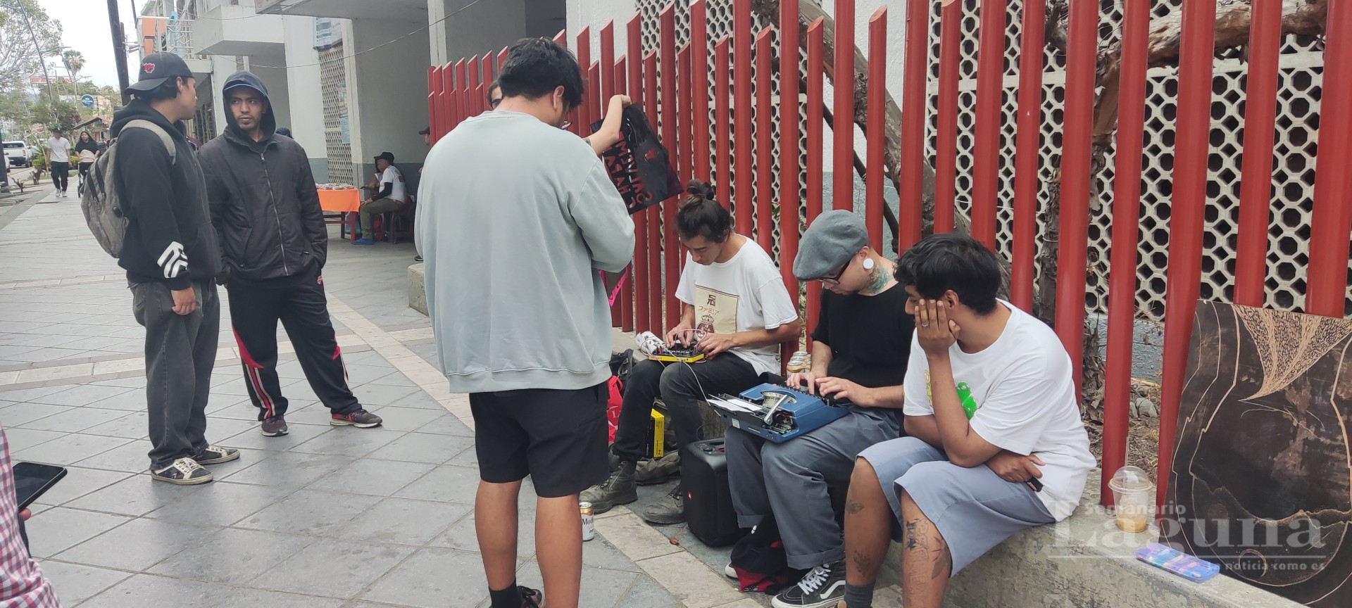 2 (51).jpg 2 (51).jpg