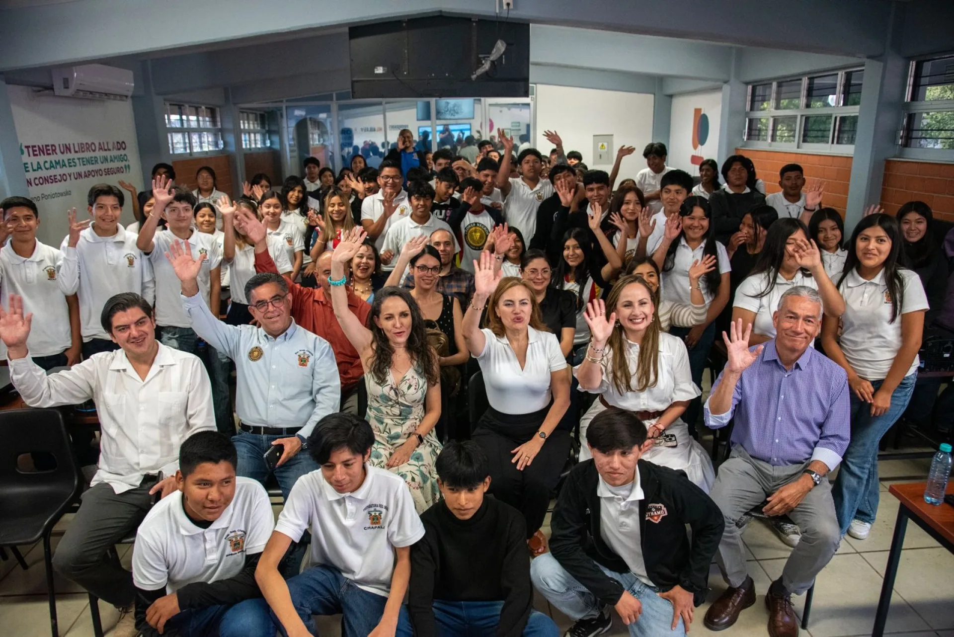 FOTO 2 DIGITAL .jpeg FOTO 2 DIGITAL .jpeg