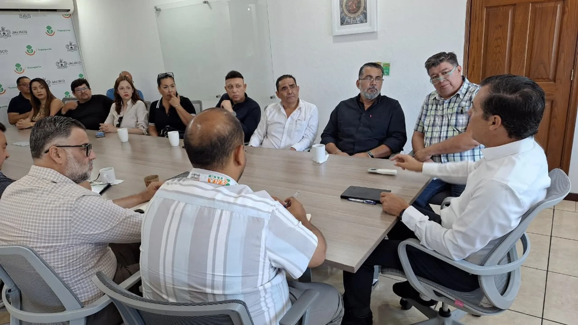 Foto 2 (1).jpeg Foto 2 (1).jpeg