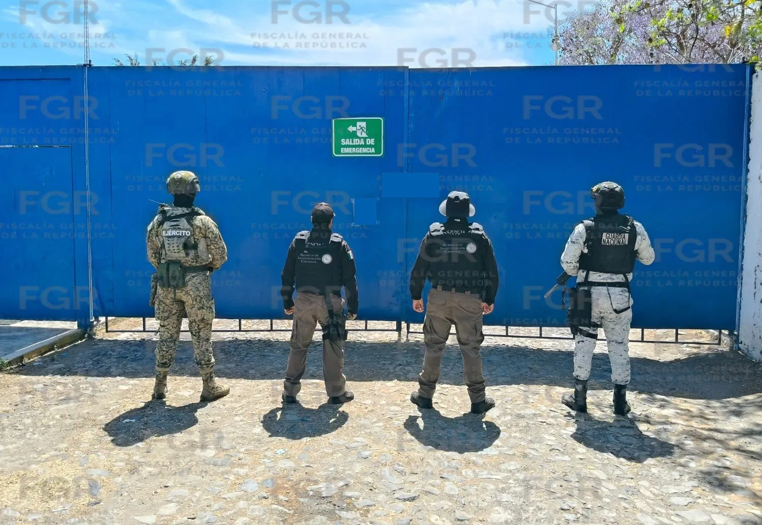 La diligencia fue ejecutada por elementos de la Policía Federal Ministerial, en coordinación con peritos de la Fiscalía General de la República (FGR). Foto: FGR.