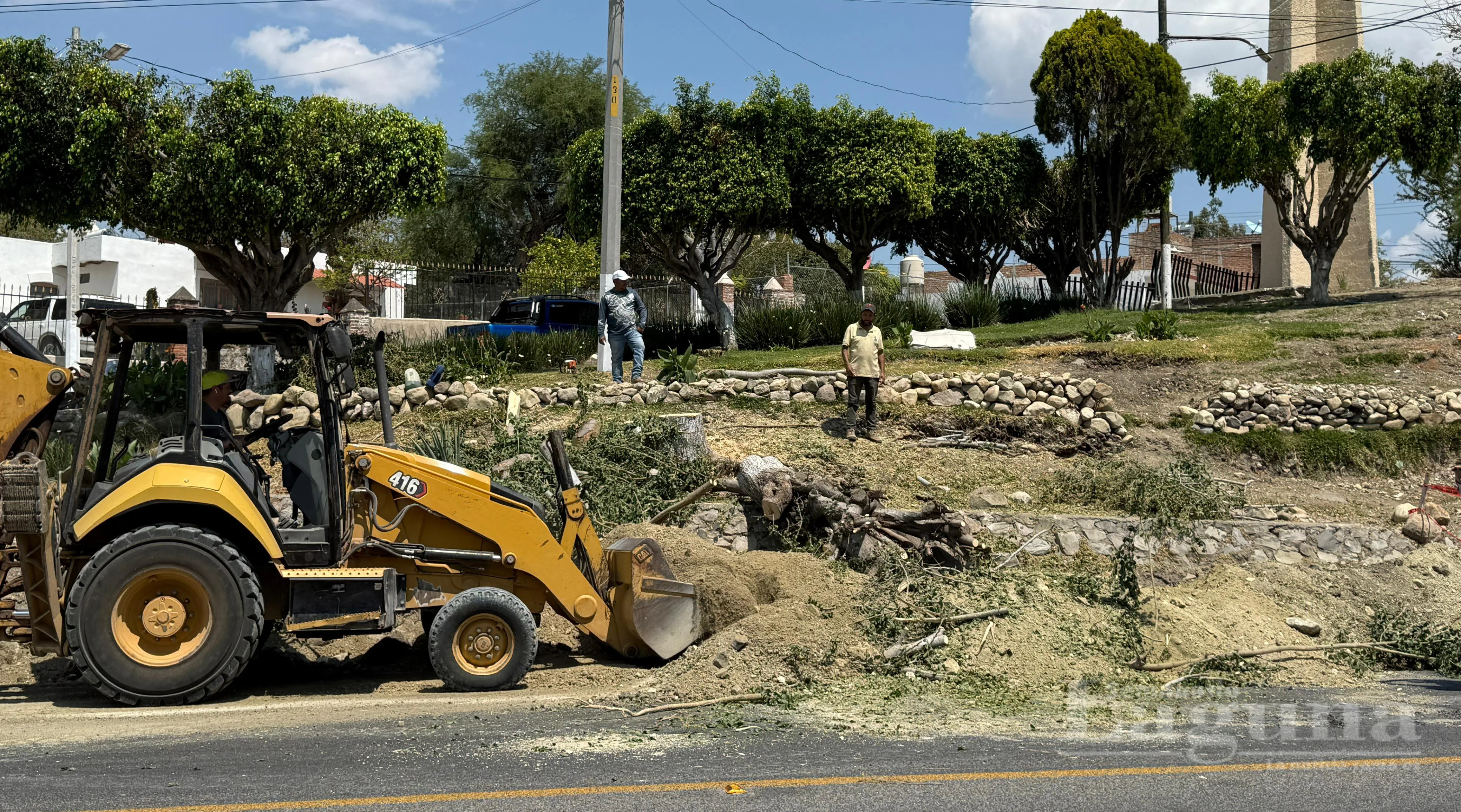 Las labores comenzaron el 30 de marzo en el ingreso principal de la delegación. Foto: D. Arturo Ortega.