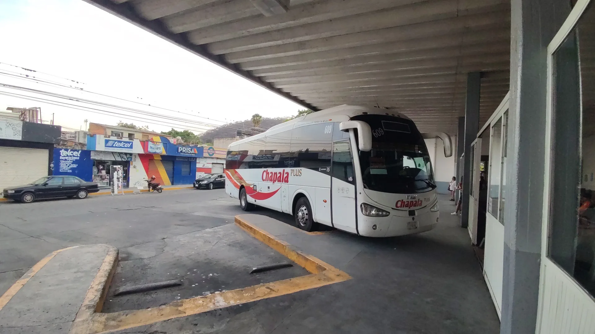Pausan aumento en ruta directa a Guadalajara, pero mantienen alzas en tramos locales