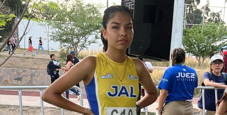 La atleta Mayte González tras finalizar la prueba de los 5 mil metros en las olimpiadas de la CONADE 2026. Foto: Cortesía.