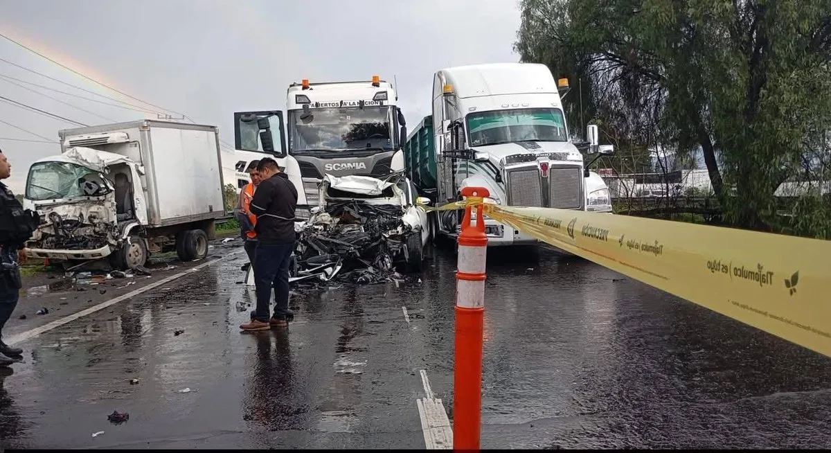 Accidente múltiple sobre la carretera Chapala Guadalajara. Foto: Jalisco Rojo.