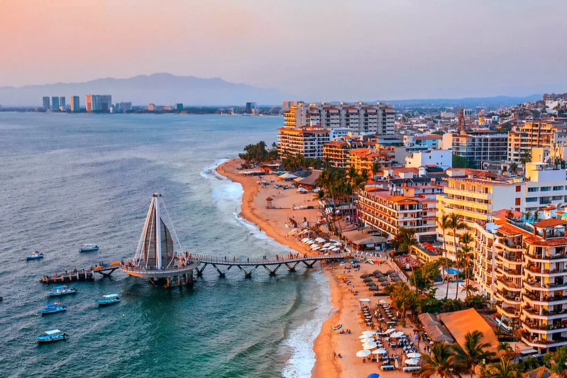 Imagen de la zona hotelera de Puerto Vallarta. Foto: Cortesía.
