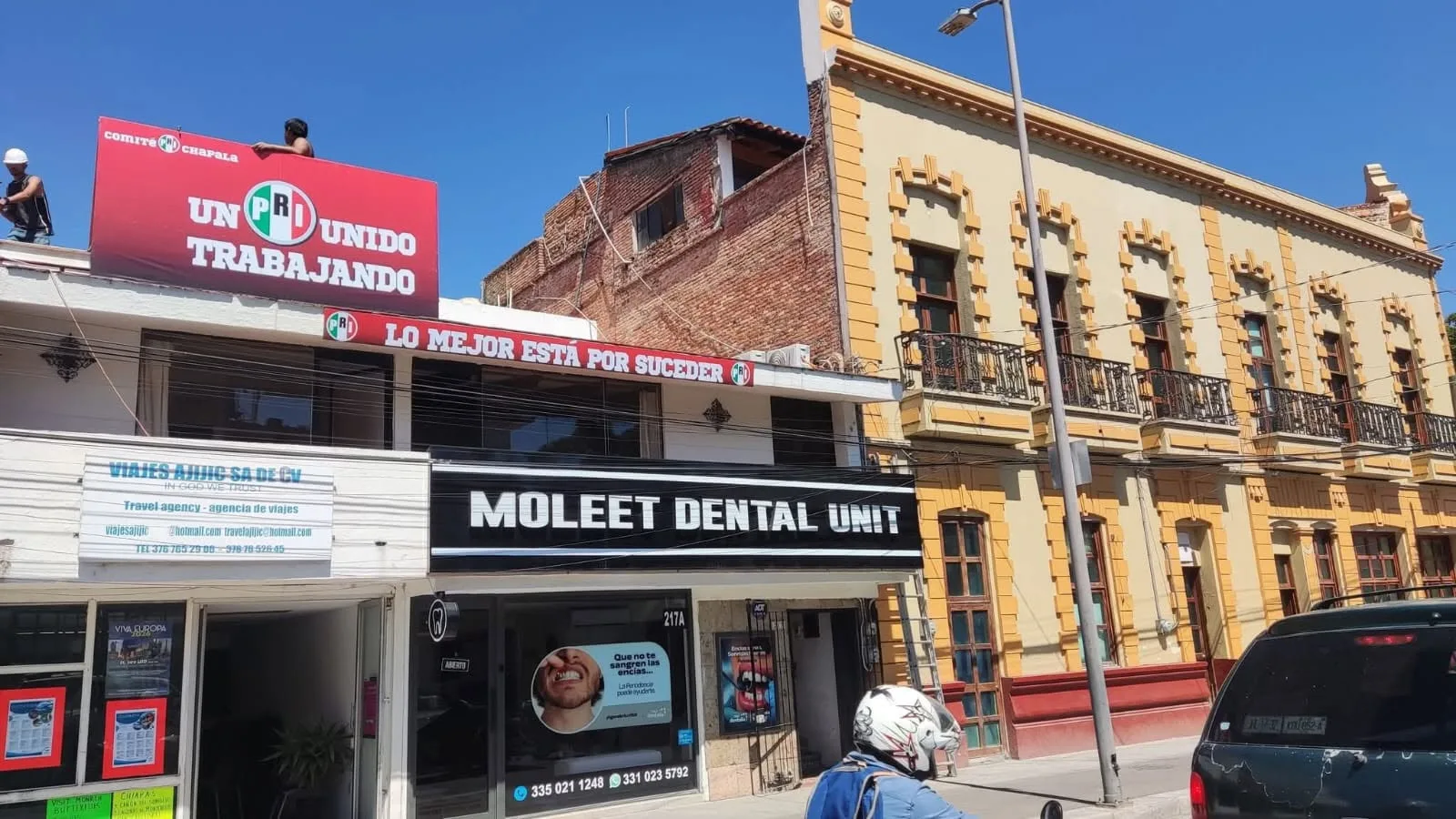 Fachada de las oficinas del Comité Municipal del PRI, ubicadas sobre la Avenida Hidalgo en la zona centro de Chapala. Foto: PRI Chapala.