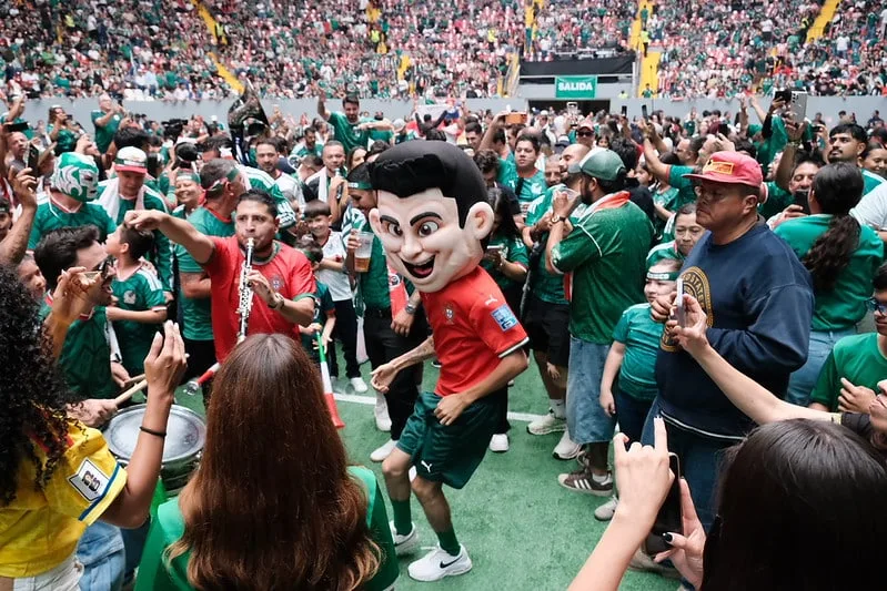 Parte de las actividades de la zona fan en el Auditorio Benito Juárez. Foto: Cortesía.