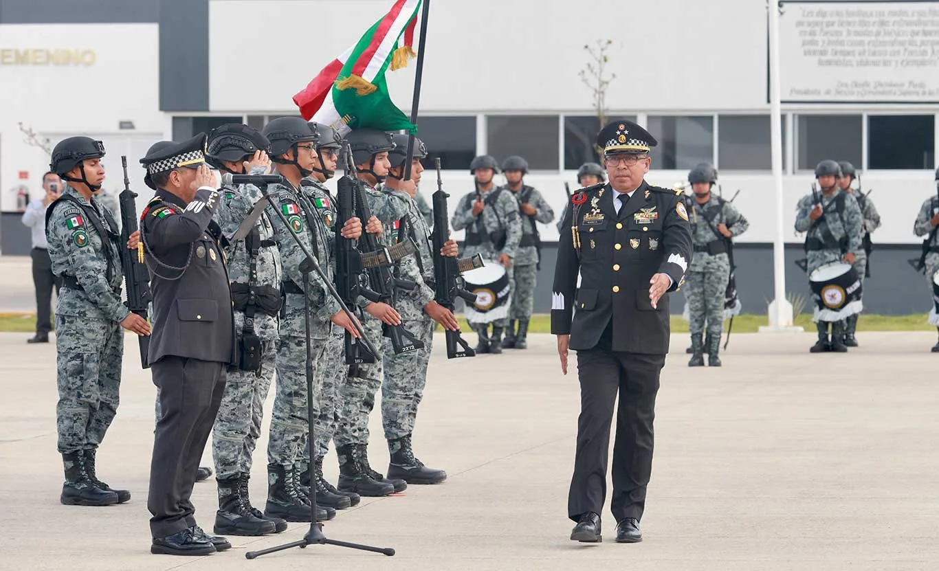 El General de Brigada de la Guardia Nacional de Estado Mayor, Ernesto García Sánchez, durante la ceremonia de su toma de protesta. Foto: Cortesía.