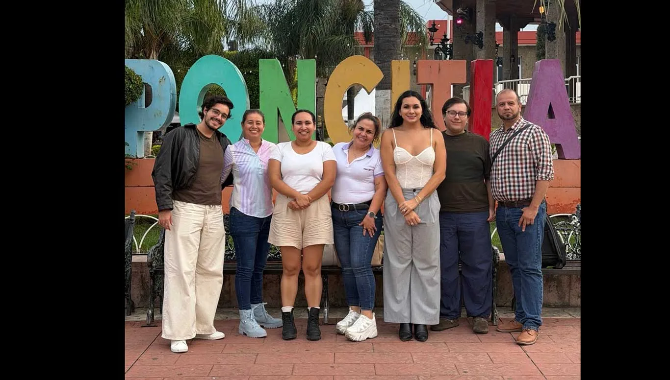 Parte del equipo de “Jalisco Te Cuida”. Foto: Cortesía.