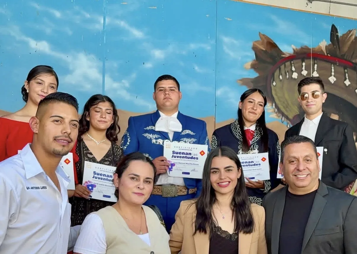 Algunos de los finalistas del concurso de canto Suenan las Juventudes 2026. Foto: Gobierno de Jalisco.
