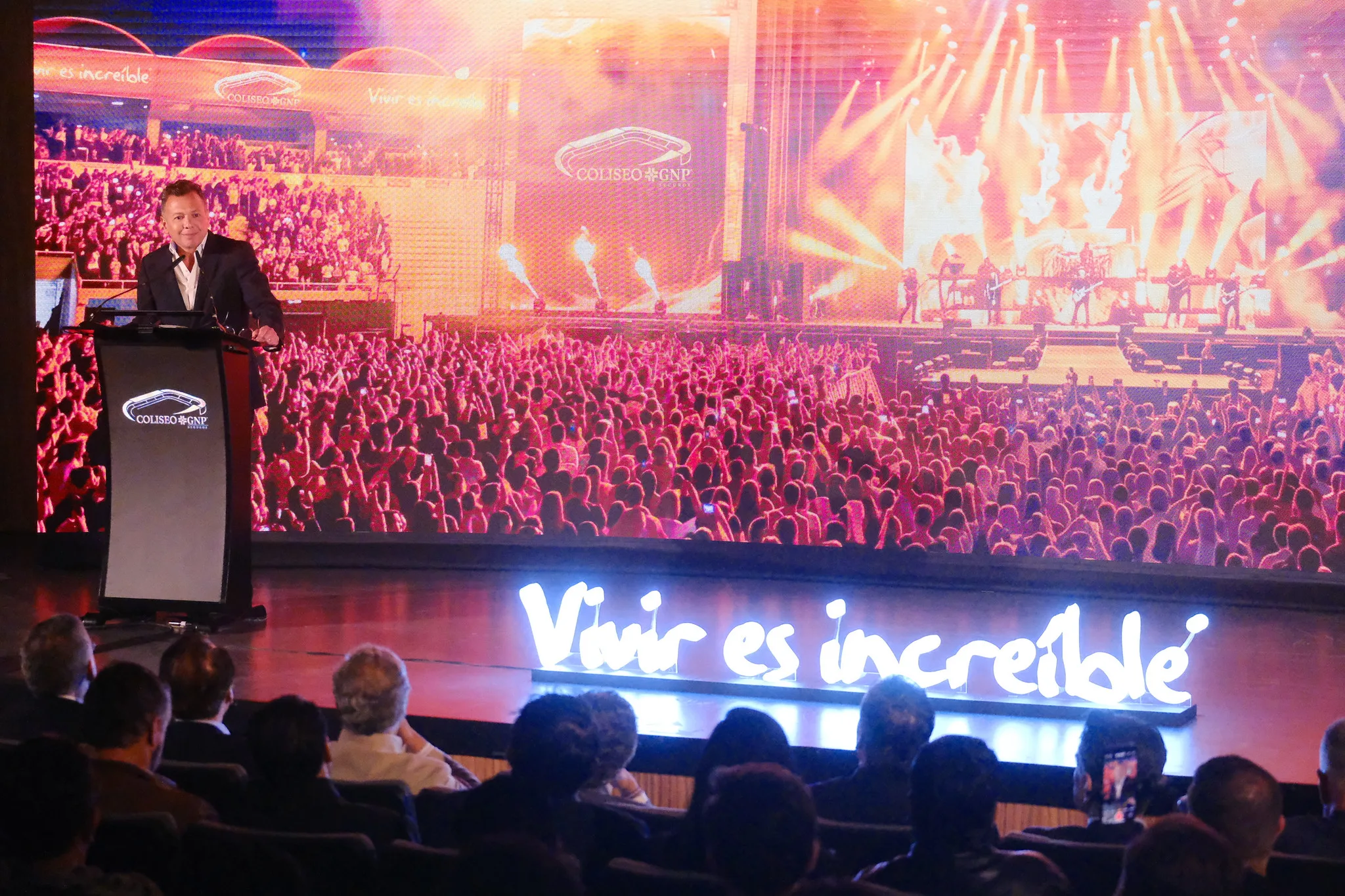 El gobernador de Jalisco, Jesús Pablo Lemus Navarro, estuvo presente en el acto de inauguración del coliseo. Foto: Cortesía.
