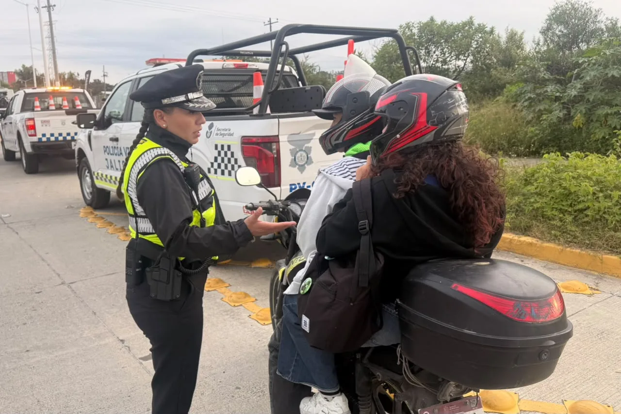 Uno de los operativos dirigidos a servicios de transporte humano en motocicletas. Foto: Cortesía.