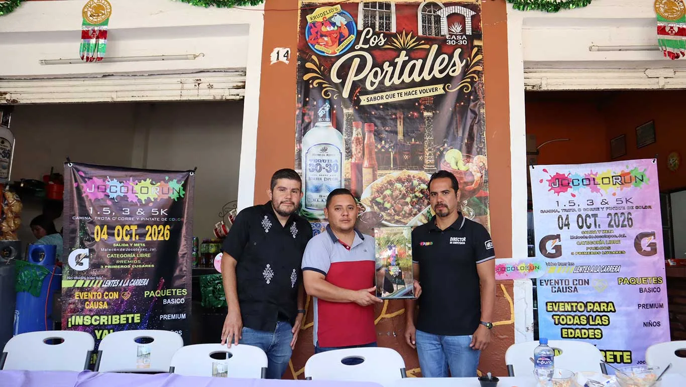 Organizadores de la carrera Jocolorun 2026 durante la presentación del evento en Jocotepec. Foto: D. Arturo Ortega.